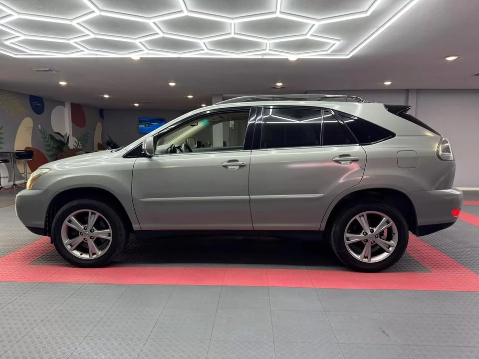 2006 Lexus RX 2nd Gen - Image 3 of 19