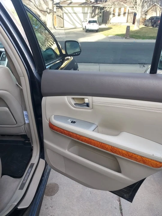 2006 Lexus RX 2nd Gen - Image 12 of 14