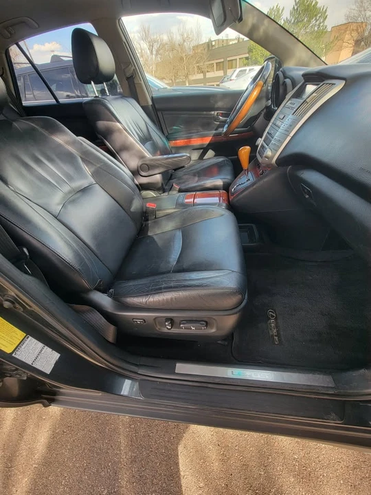 2006 Lexus RX 2nd Gen - Image 8 of 14