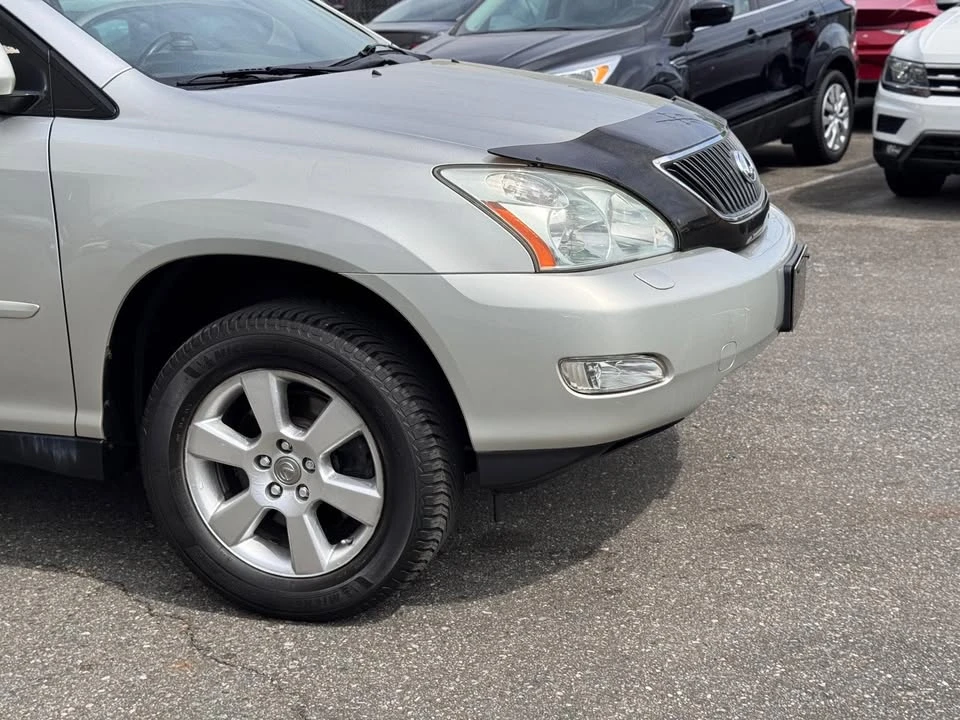 2006 Lexus RX 2nd Gen - Image 10 of 14