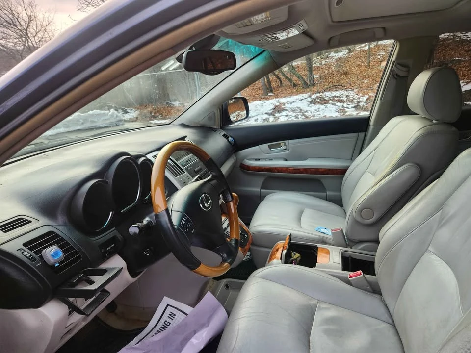 2006 Lexus RX 2nd Gen - Image 4 of 20