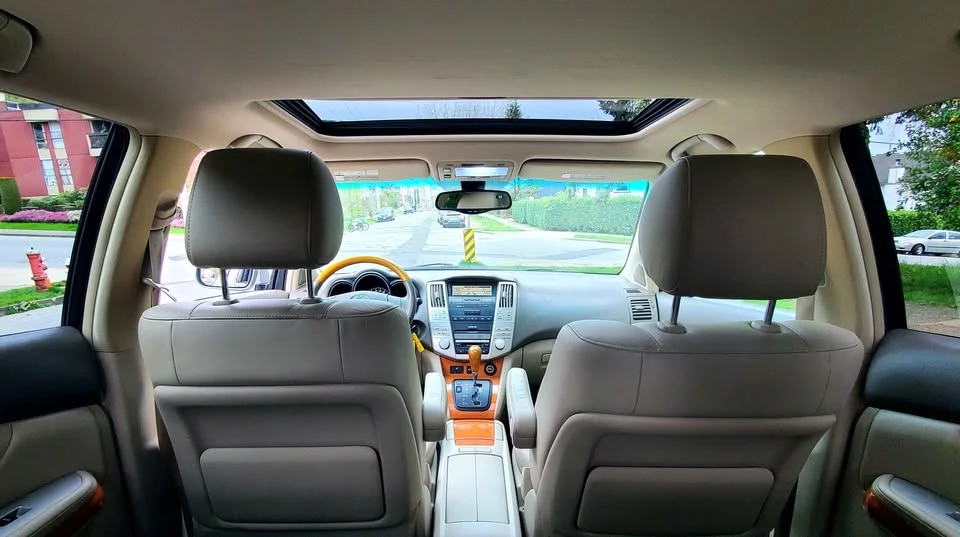 2006 Lexus RX 2nd Gen - Image 13 of 19