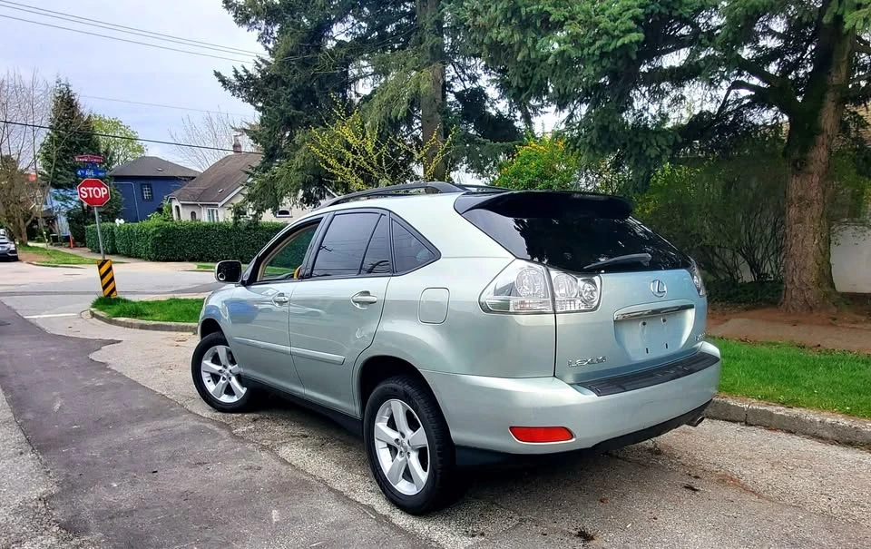 2006 Lexus RX 2nd Gen - Image 6 of 19