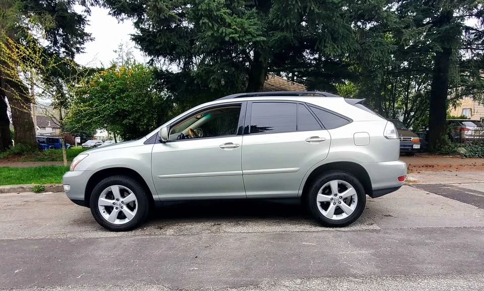 2006 Lexus RX 2nd Gen - Image 7 of 19