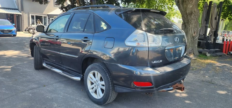 2006 Lexus RX 2nd Gen - Image 5 of 14