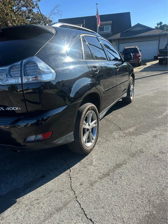 2006 Lexus RX 2nd Gen - Image 2 of 7