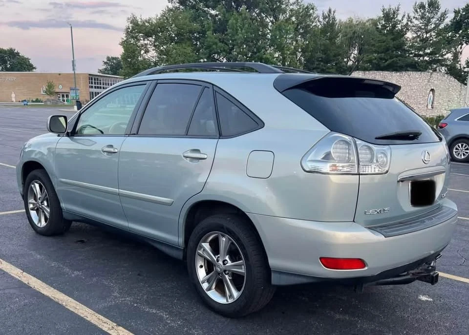 2006 Lexus RX 2nd Gen - Image 3 of 10