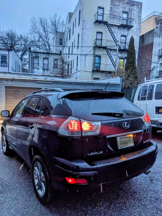 2006 Lexus RX 2nd Gen - Image 6 of 7
