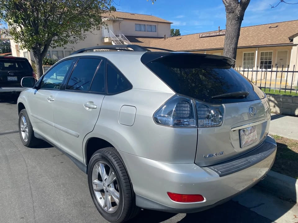 2006 Lexus RX 2nd Gen - Image 5 of 9