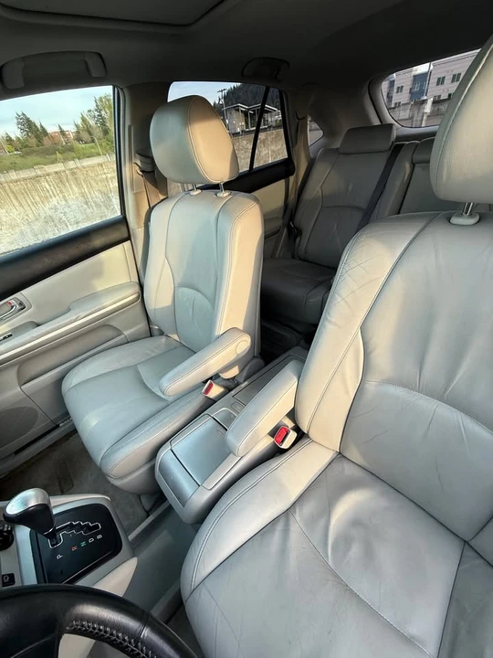2006 Lexus RX 2nd Gen - Image 10 of 20