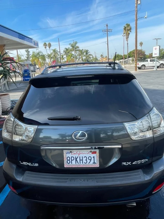 2006 Lexus RX 2nd Gen - Image 5 of 9
