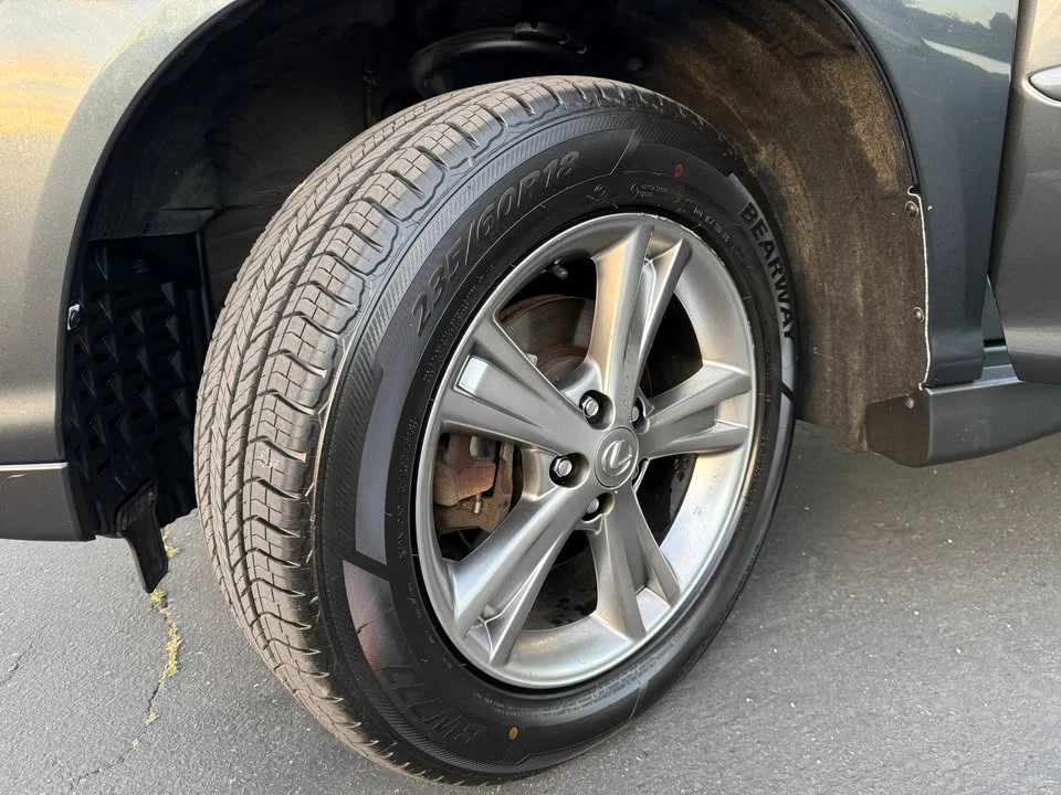 2006 Lexus RX 2nd Gen - Image 18 of 20