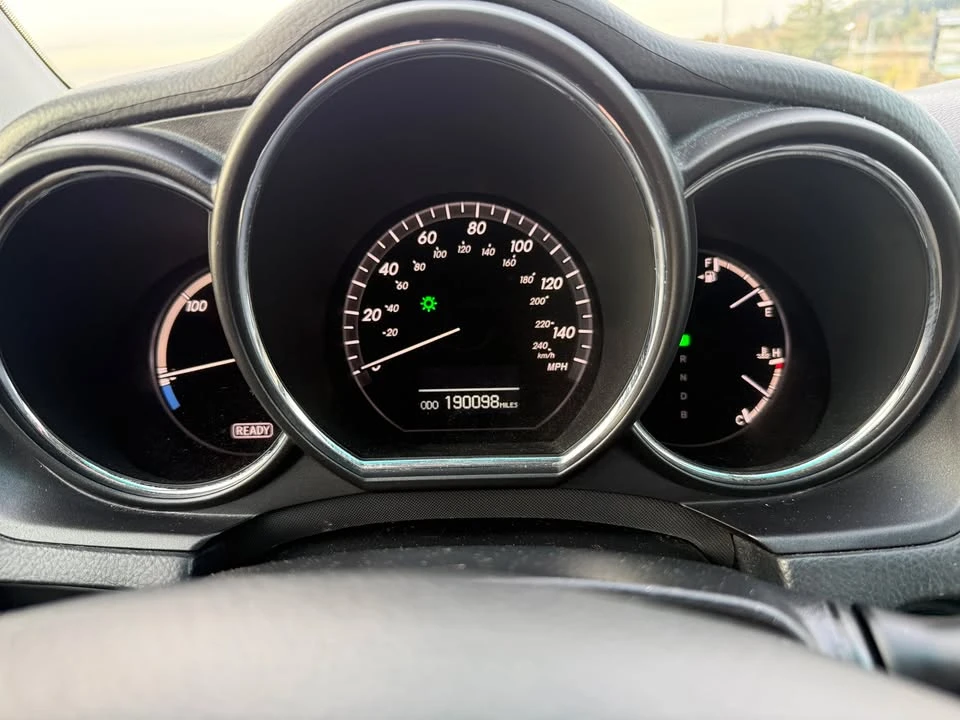 2006 Lexus RX 2nd Gen - Image 18 of 20
