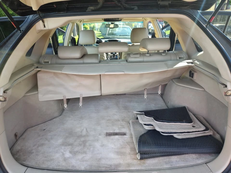 2006 Lexus RX 2nd Gen - Image 11 of 18