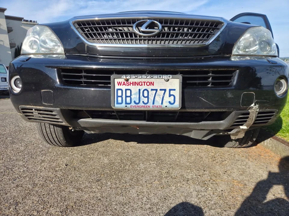 2006 Lexus RX 2nd Gen - Image 13 of 18