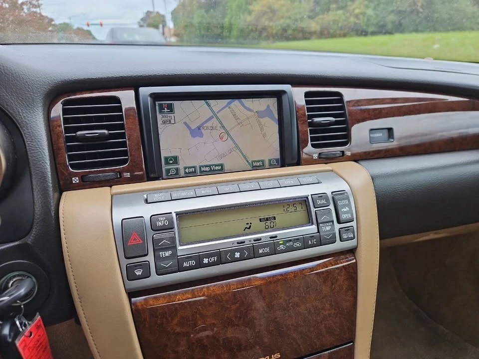 2006 Lexus SC430 - Image 19 of 20