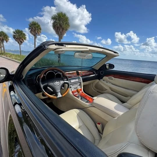 2006 Lexus SC430 - Image 13 of 16