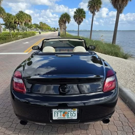 2006 Lexus SC430 - Image 3 of 16