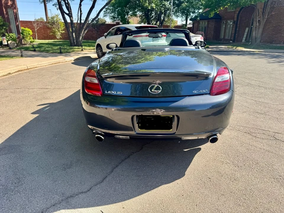 2006 Lexus SC430 - Image 2 of 11