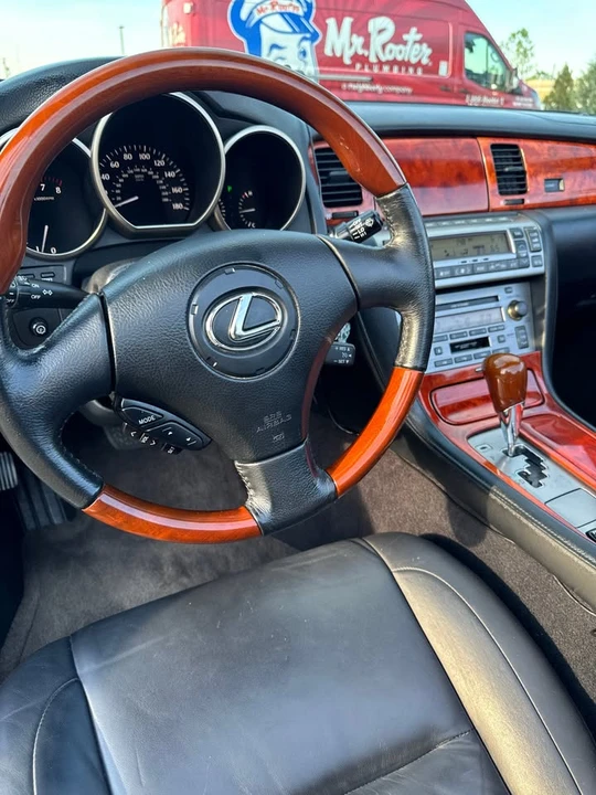 2006 Lexus SC430 - Image 12 of 12