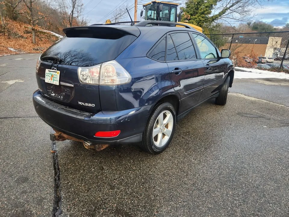 2006 Lexus RX 2nd Gen - Image 11 of 20