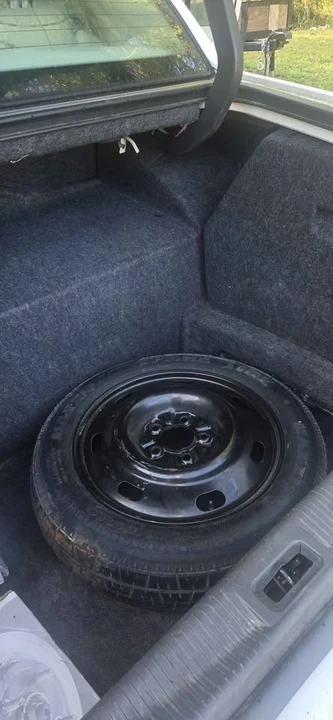 2006 Lincoln Town Car - Image 12 of 12