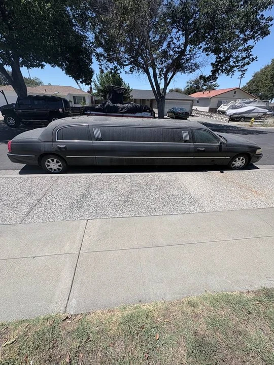2006 Lincoln Continental - Image 6 of 11