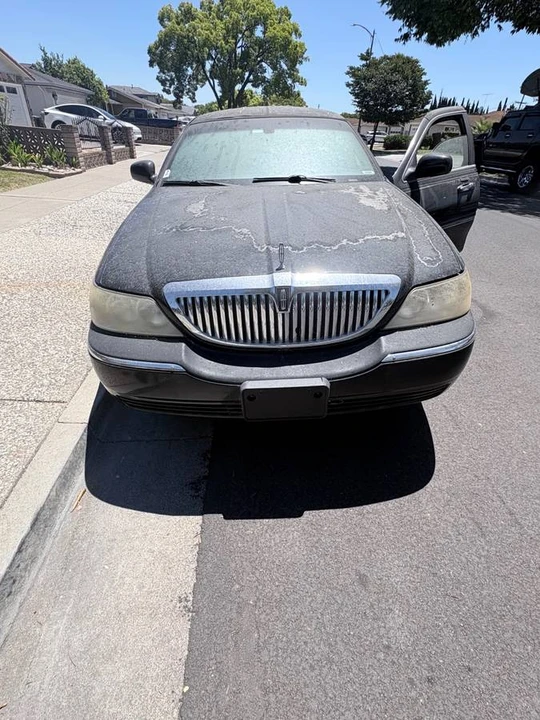 2006 Lincoln Continental - Image 7 of 11