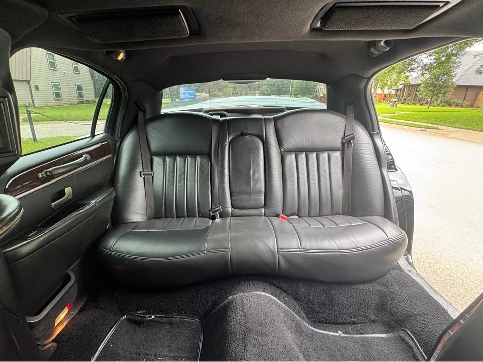 2006 Lincoln Continental - Image 7 of 11
