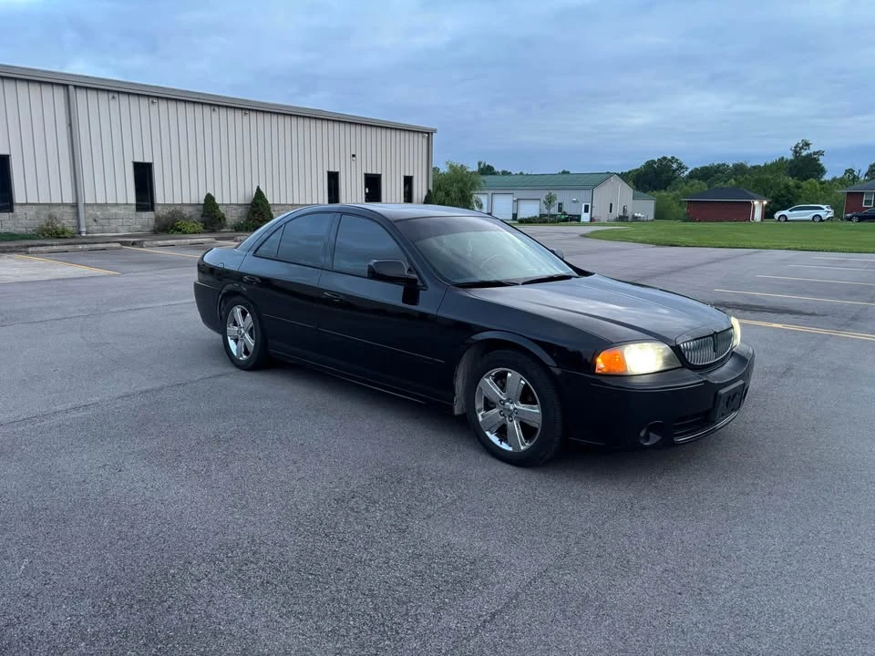 2006 Lincoln LS - Image 2 of 10