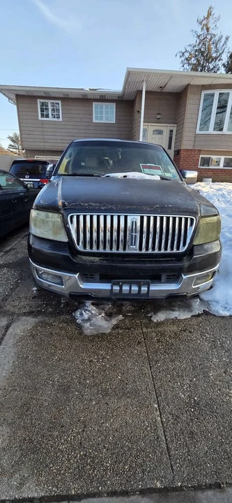 2006 Lincoln Mark LT - Image 5 of 9