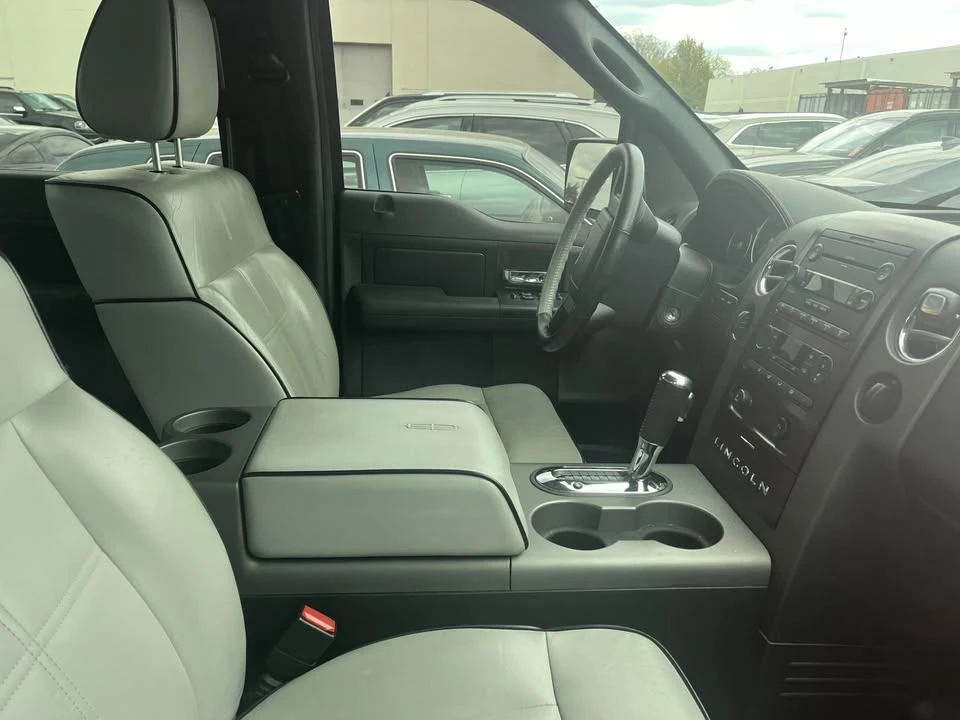 2006 Lincoln Mark LT - Image 3 of 6