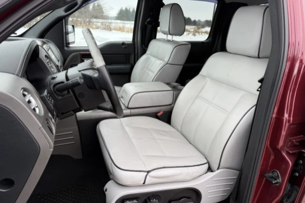 2006 Lincoln Mark LT - Image 4 of 7