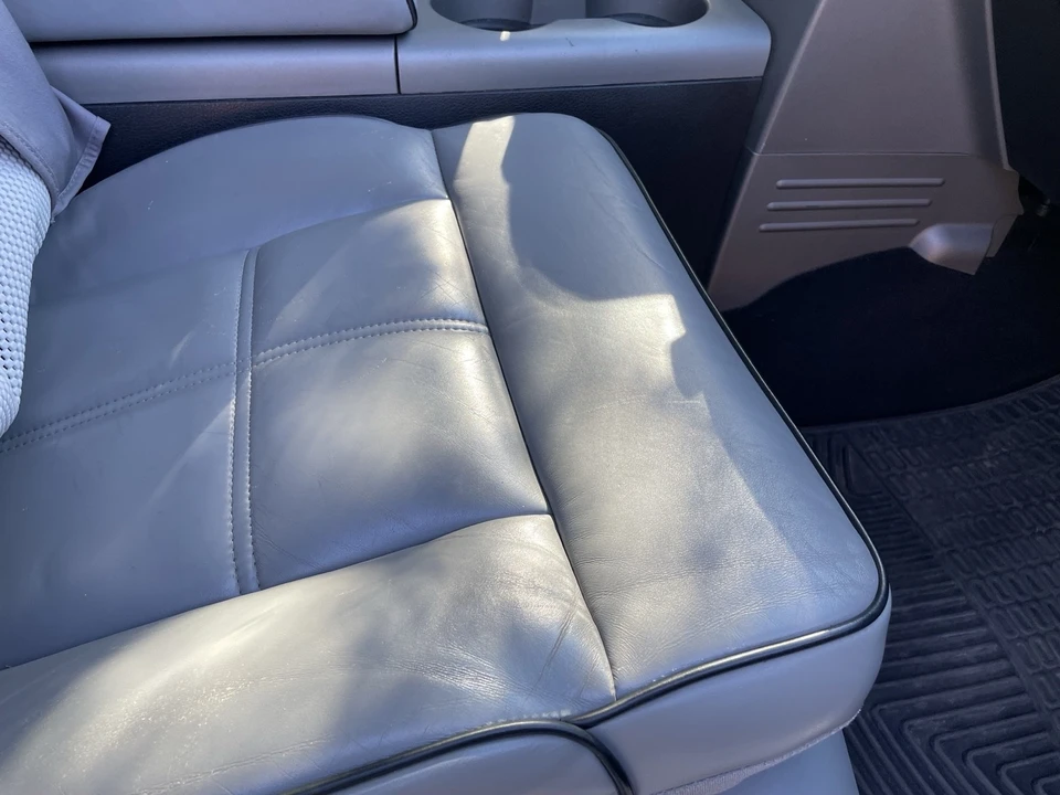 2006 Lincoln Mark LT - Image 10 of 21