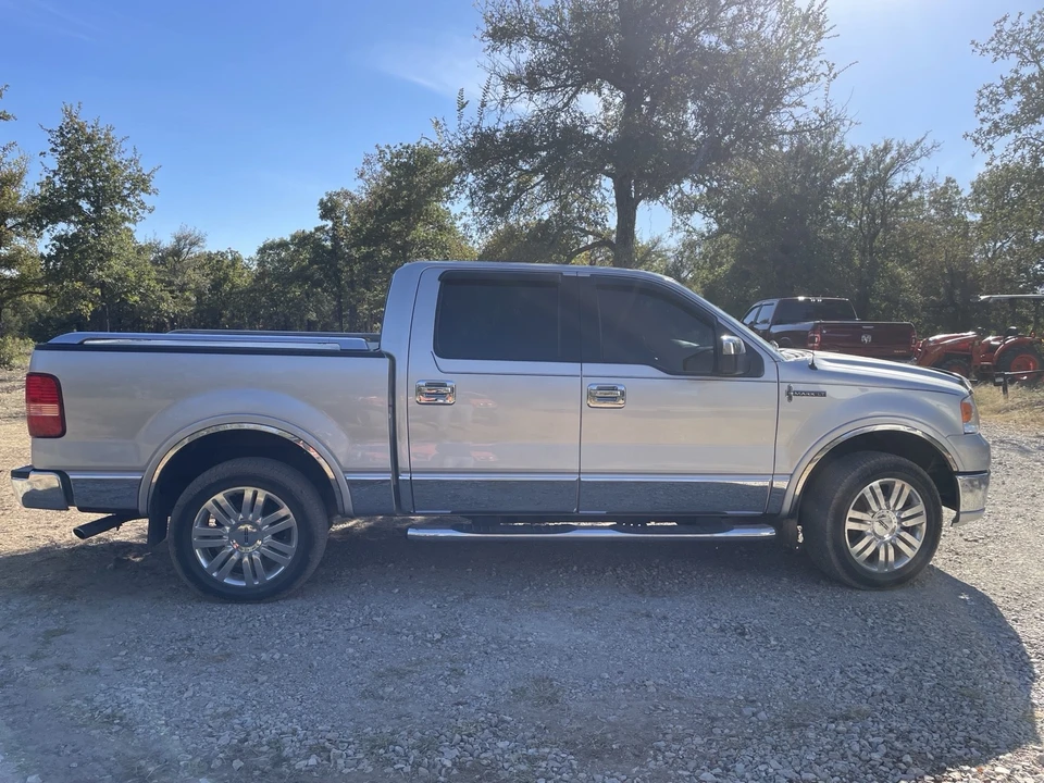 2006 Lincoln Mark LT - Image 7 of 21