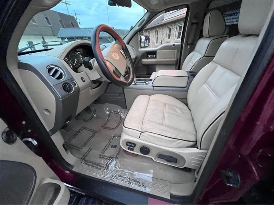 2006 Lincoln Mark LT - Image 14 of 30