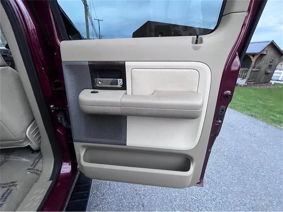2006 Lincoln Mark LT - Image 20 of 30