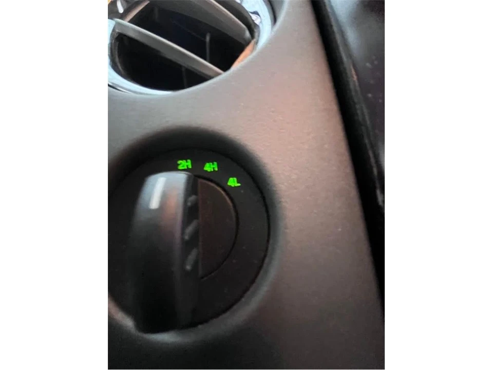 2006 Lincoln Mark LT - Image 7 of 30