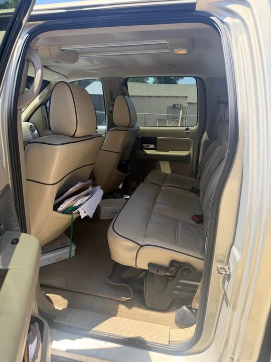 2006 Lincoln Mark LT - Image 6 of 6