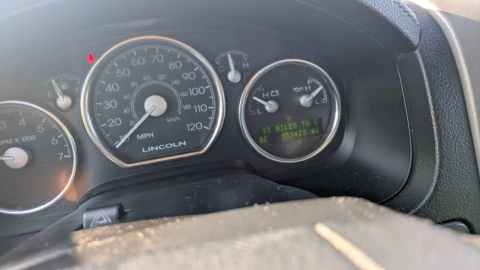 2006 Lincoln Mark LT - Image 10 of 10