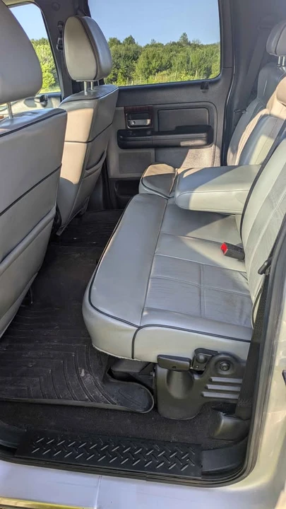 2006 Lincoln Mark LT - Image 7 of 10