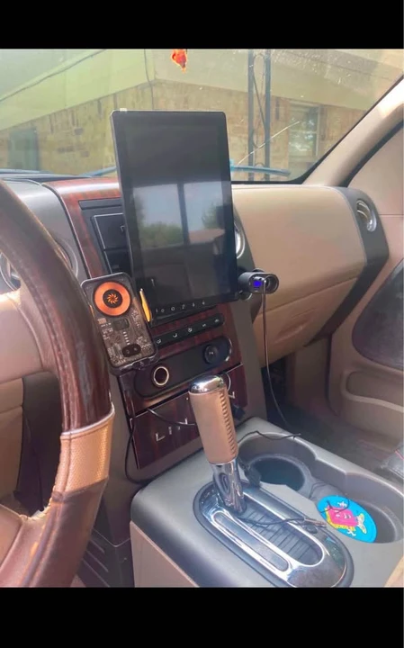2006 Lincoln Mark LT - Image 10 of 11