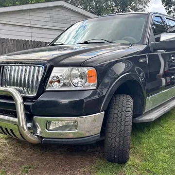 2006 Lincoln Mark LT Pickup 4D 5 1/2 ft