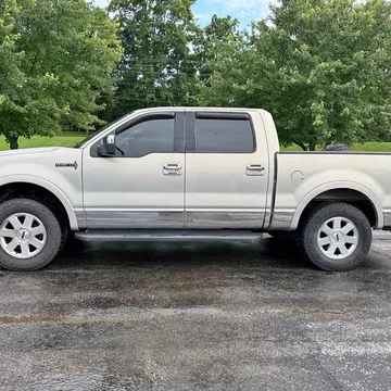 2006 Lincoln Mark LT Pickup 4D 5 1/2 ft