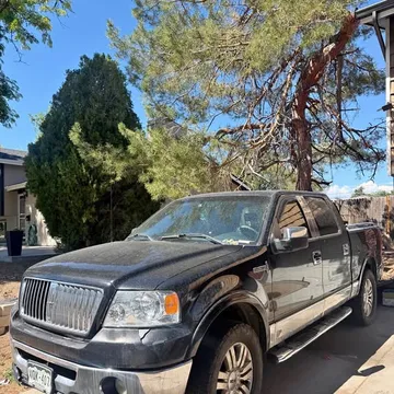 2006 Lincoln Mark LT Pickup 4D 5 1/2 ft