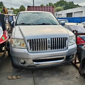2006 Lincoln Mark LT Pickup 4D 5 1/2 ft