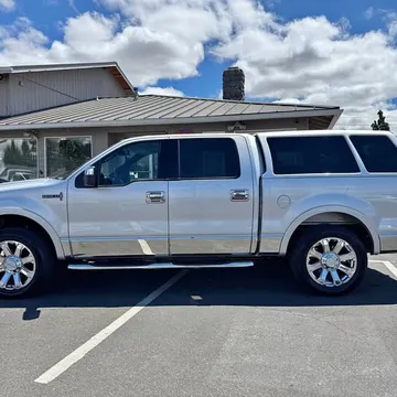 2006 Lincoln Mark LT Pickup 4D 5 1/2 ft
