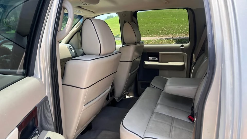 2006 Lincoln Mark LT - Image 5 of 7