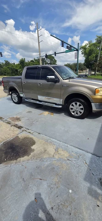 2006 Lincoln Mark LT - Image 2 of 8