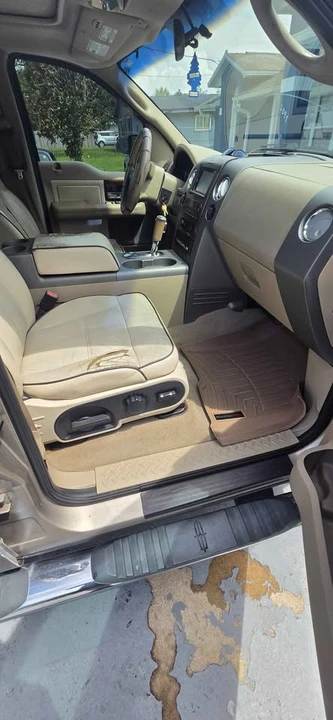 2006 Lincoln Mark LT - Image 7 of 8